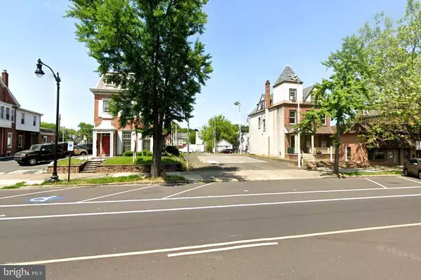 535 E HIGH ST, Pottstown, PA 19464