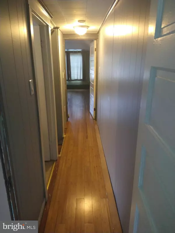 Mount Carmel, PA 17851,634 E 4TH ST