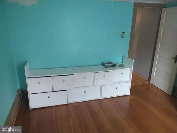 Mount Carmel, PA 17851,634 E 4TH ST