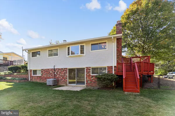 Annandale, VA 22003,7810 COLLEGE LN