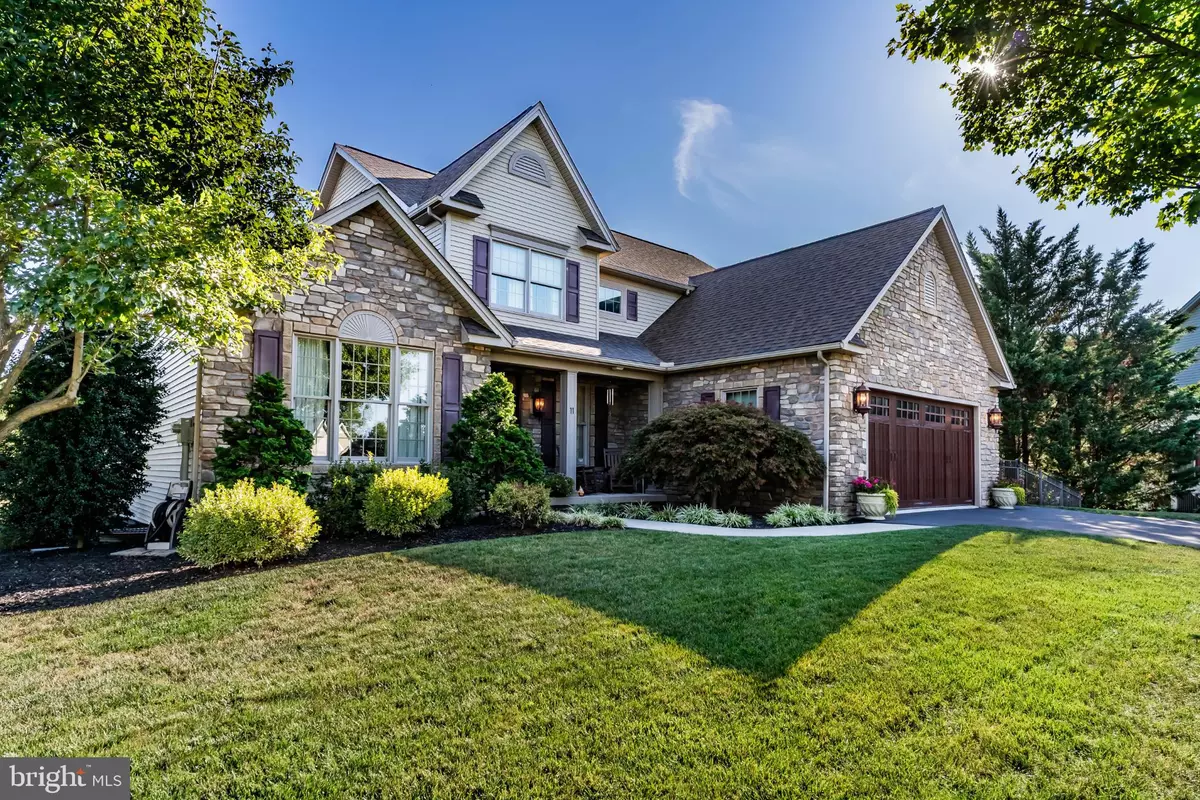 Carlisle, PA 17015,11 ESSEX DRIVE