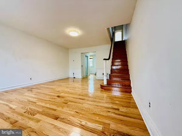 Philadelphia, PA 19149,6626 LYNFORD ST