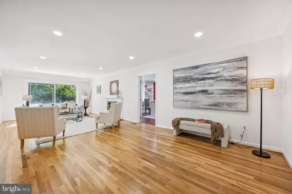 Potomac, MD 20854,10600 VANTAGE CT