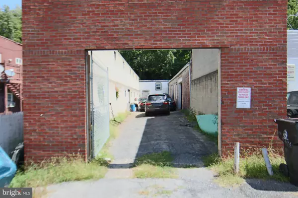 Harrisburg, PA 17101,443 S CAMERON ST