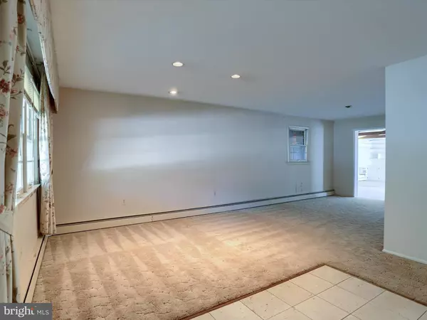 Camp Hill, PA 17011,116 CONODOGUINET AVE