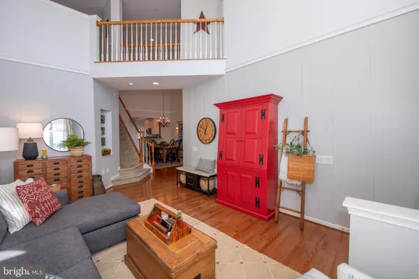 Warrington, PA 18976,604 TULIP DR