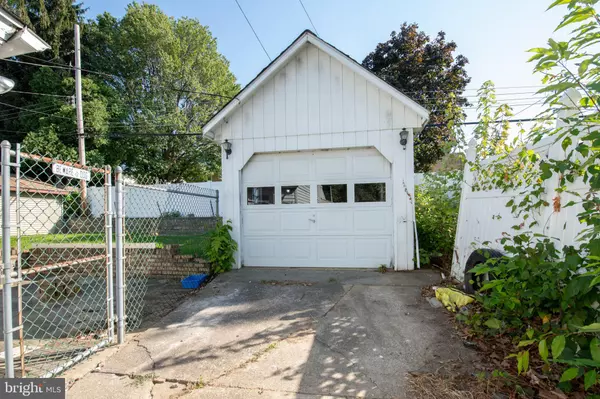 Philadelphia, PA 19154,2831 COMLY RD