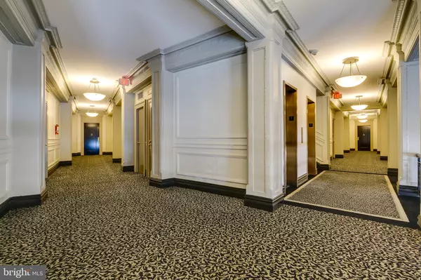 Washington, DC 20008,2129 FLORIDA AVE NW #201