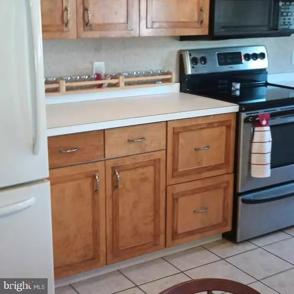 Womelsdorf, PA 19567,8 RADCLIFF RD