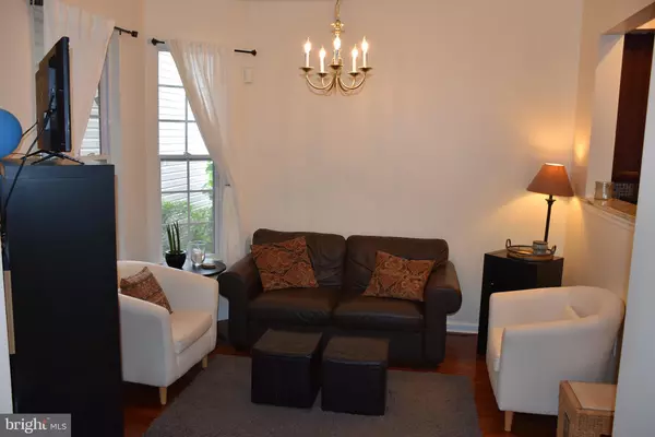 Pennington, NJ 08534,65 HEATH CT