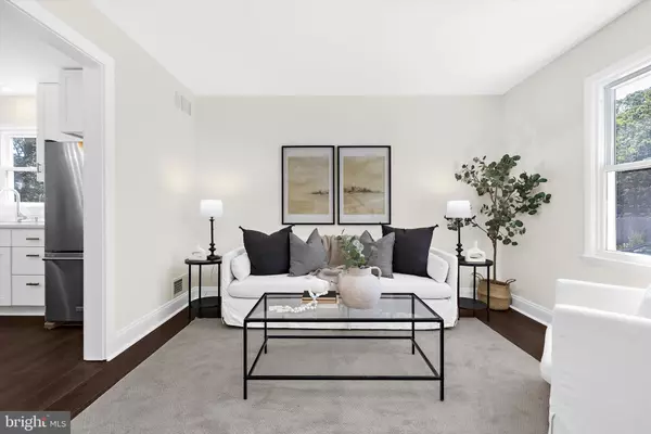 Severna Park, MD 21146,521 KENMORE RD