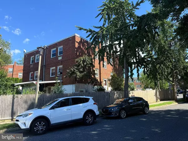 Philadelphia, PA 19116,213 ROBINA TER