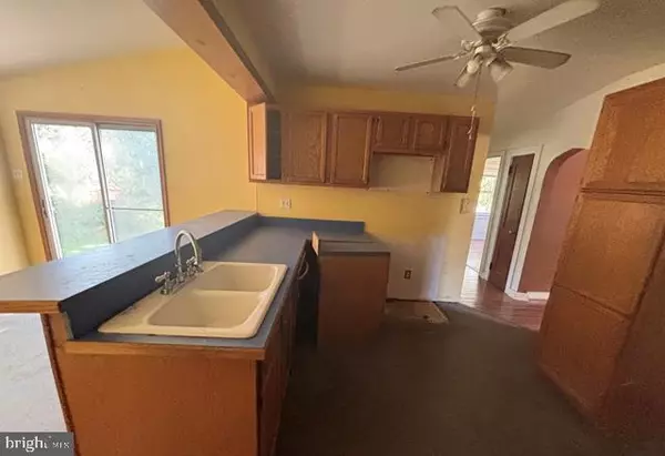 Somerdale, NJ 08083,401 S BROWNING AVE