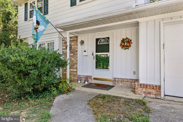 Camp Hill, PA 17011,8 REDWOOD PLACE