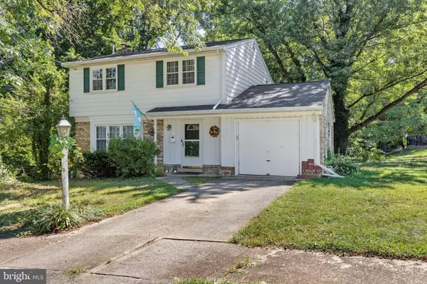 8 REDWOOD PLACE, Camp Hill, PA 17011