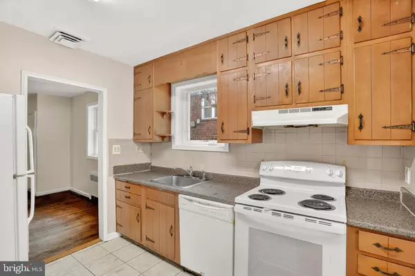 Hyattsville, MD 20783,3316 GUMWOOD DR
