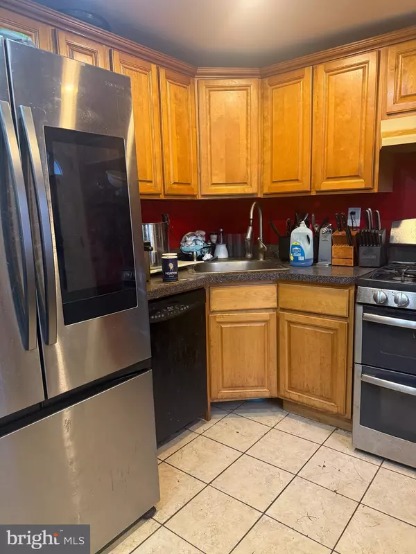 Philadelphia, PA 19146,2303-2305 FEDERAL ST