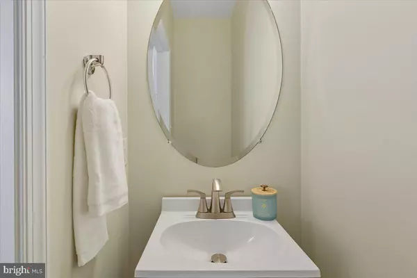 Prince Frederick, MD 20678,444 ENGLISH OAK LN