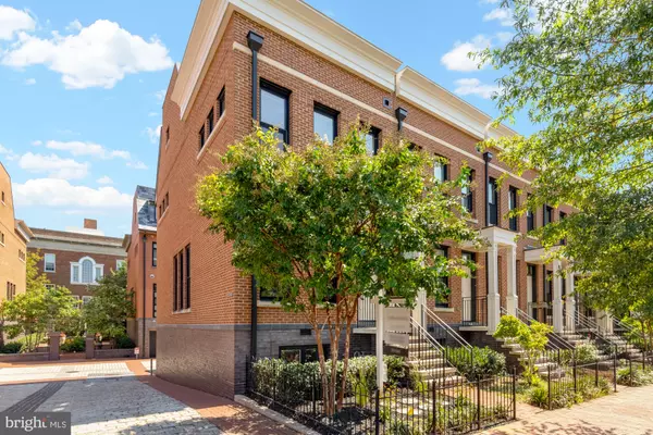 Washington, DC 20003,412 13TH ST SE