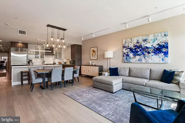 Arlington, VA 22209,1701 16TH ST N #335-C