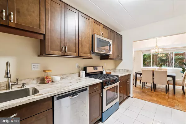 Chevy Chase, MD 20815,4800 CHEVY CHASE DR #101