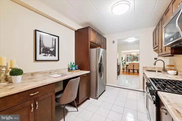 Chevy Chase, MD 20815,4800 CHEVY CHASE DR #101