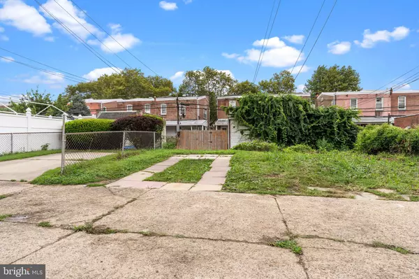 Philadelphia, PA 19135,7033 CHARLES ST