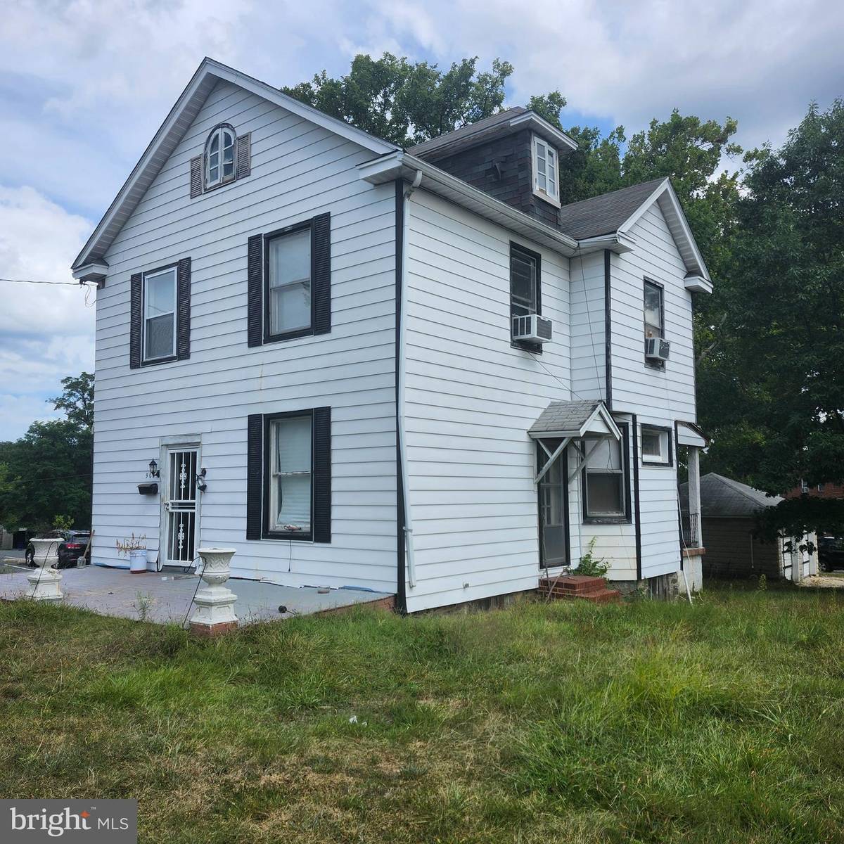 Baltimore, MD 21229,905 COOKS LN