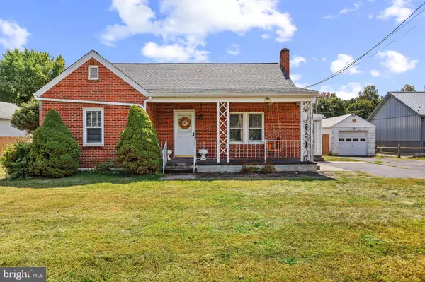 Greencastle, PA 17225,312 EAST AVENUE