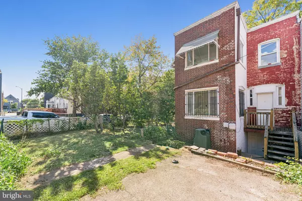 Washington, DC 20002,1100 QUEEN ST NE