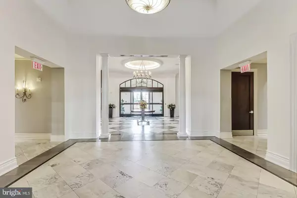 North Bethesda, MD 20852,11710 OLD GEORGETOWN RD #1012