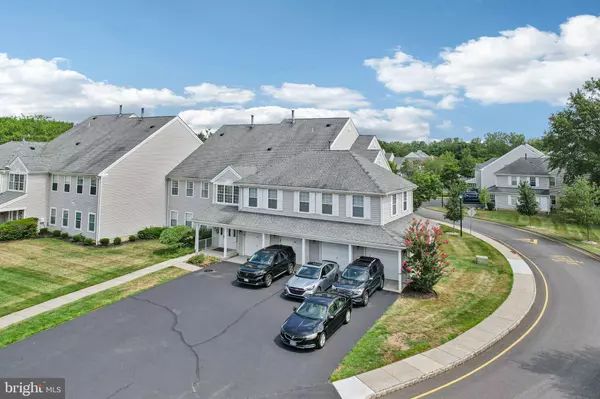 Trenton, NJ 08648,1112 EAGLES CHASE DR