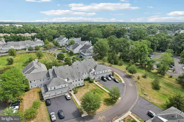 Trenton, NJ 08648,1112 EAGLES CHASE DR