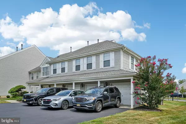 Trenton, NJ 08648,1112 EAGLES CHASE DR