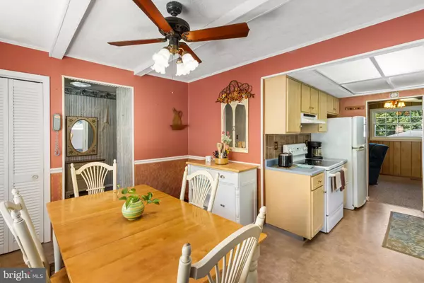 Annapolis, MD 21401,602 WAYWARD DR