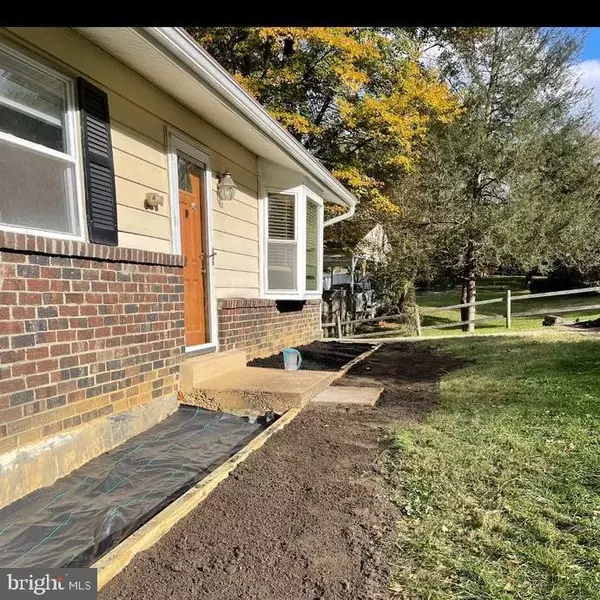 Annapolis, MD 21401,602 WAYWARD DR