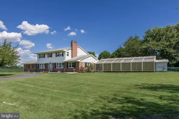 44 SUPAWNA RD, Pennsville, NJ 08070