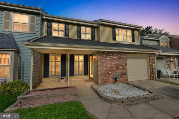 128 CALDERWOOD LN, Mount Laurel, NJ 08054