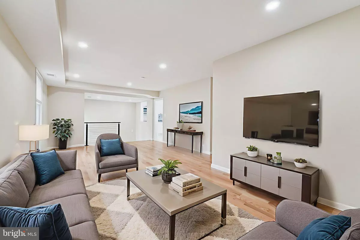 Reisterstown, MD 21136,16 VIRGINIA AVE