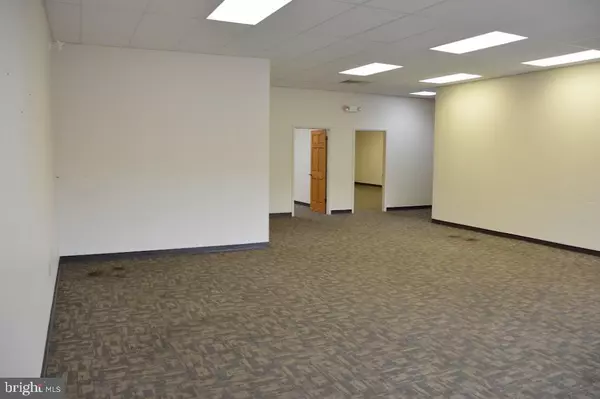 Pottsville, PA 17901,2221 W MARKET ST