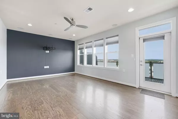 Sterling, VA 20164,46418 RILASSARE TER