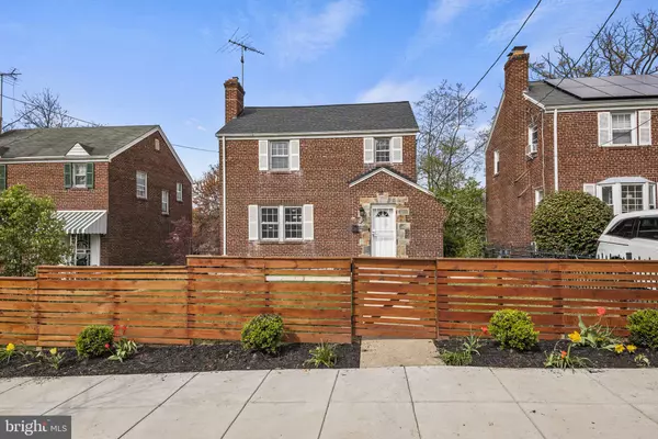 Washington, DC 20020,1807 41ST PL SE