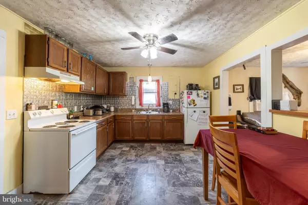 Orange, VA 22960,17227 OAKSHADE RD