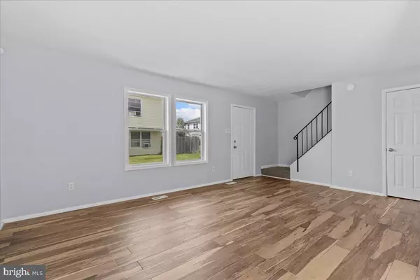 Sicklerville, NJ 08081,10 LONGBOW CT