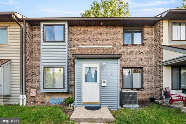 22 FITZWATERTOWN RD #UNIT F-4, Willow Grove, PA 19090