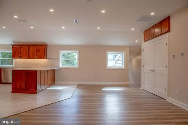 Southampton, PA 18966,1870 BRISTOL RD