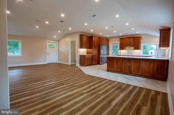 Southampton, PA 18966,1870 BRISTOL RD