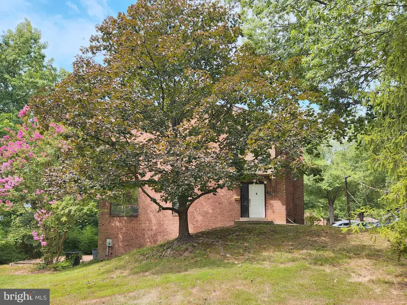 7100 ORA GLEN CT, Greenbelt, MD 20770