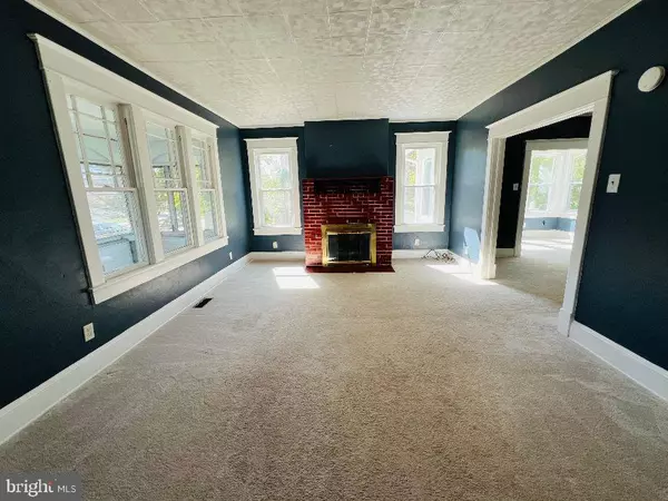 Crisfield, MD 21817,225 N N SOMERSET AVE