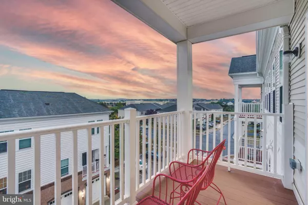 Aldie, VA 20105,24636 WOOLLY MAMMOTH TER #401